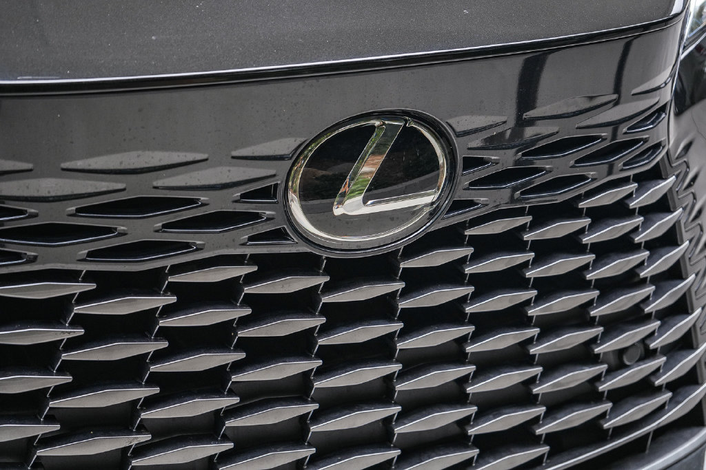 Used 2024 Lexus RX 350 FWD w/ Technology Package image 9