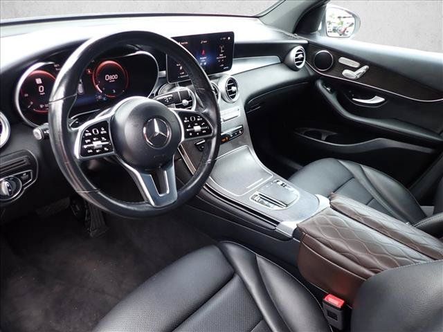 Used 2022 Mercedes-Benz GLC 300 4MATIC image 11