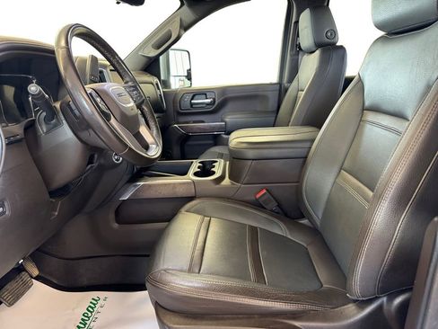 Used 2023 GMC Sierra 2500 Denali w/ Denali Ultimate Package image 10