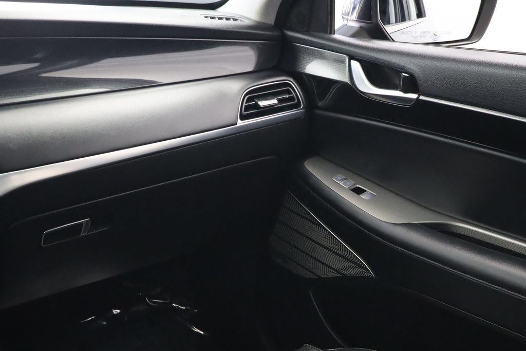 Used 2021 Hyundai Palisade Limited w/ Cargo Package FWD image 30