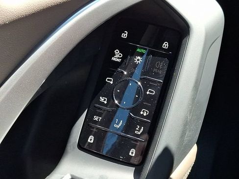 Certified 2025 Audi Q5 Premium Plus AWD/4WD image 25