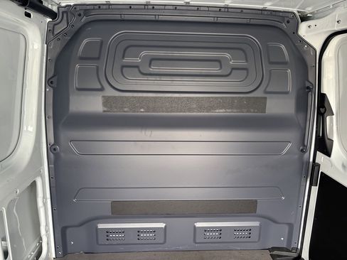 Used 2023 Mercedes-Benz Sprinter 144 Cargo image 15