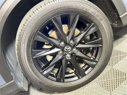 Certified 2023 MAZDA CX-5 Carbon Edition image 17