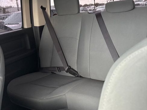 Used 2016 RAM 2500 Tradesman w/ Chrome Appearance Group image 15