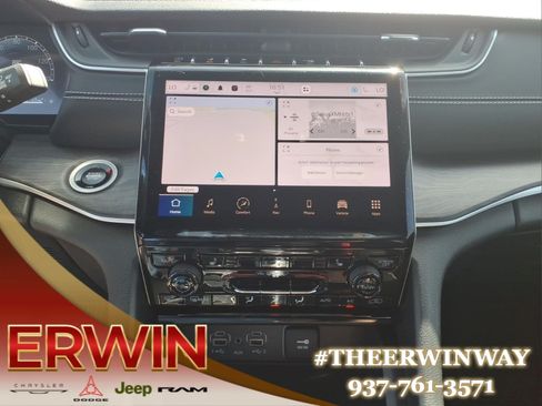 Certified 2024 Jeep Grand Cherokee Limited AWD/4WD image 20