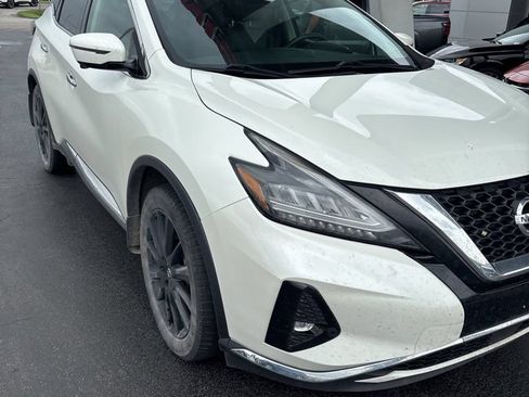 Used 2020 Nissan Murano SL w/ Moonroof Package AWD/4WD image 2