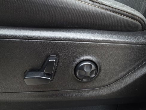 Used 2019 RAM 1500 Big Horn image 33