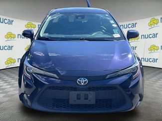 Used 2020 Toyota Corolla LE FWD video 2