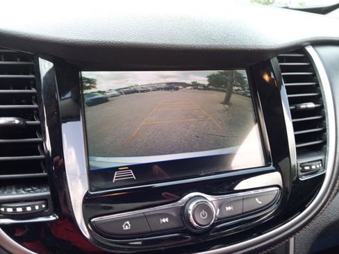 Used 2018 Chevrolet Trax LS image 21