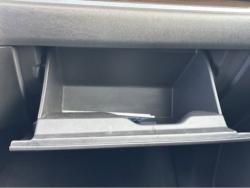 Used 2022 Chevrolet Silverado 1500 LT Trail Boss w/ Convenience Package II image 37