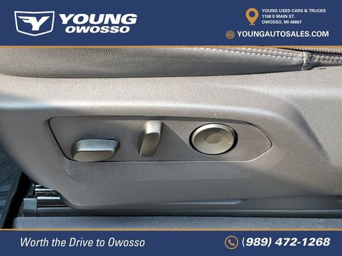 Certified 2025 Chevrolet Silverado 1500 High Country w/ Technology Package AWD/4WD image 10