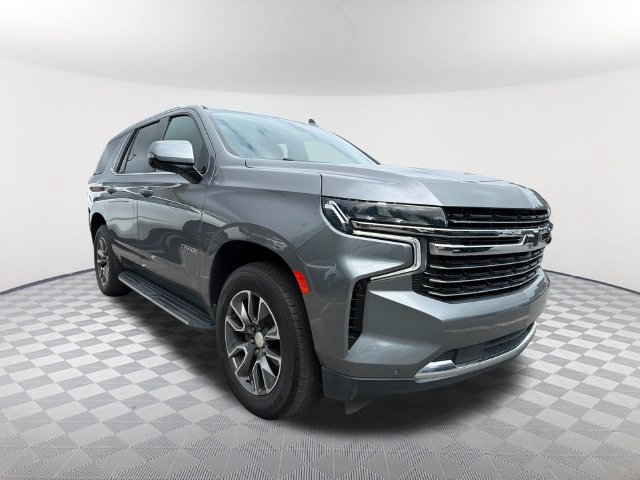 Used 2021 Chevrolet Tahoe LT w/ LT Signature Package RWD image 3