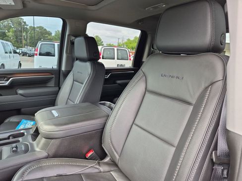 Certified 2025 GMC Sierra 2500 Denali w/ Technology Package AWD/4WD image 20