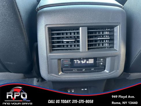 Used 2022 Volkswagen Atlas SE AWD/4WD image 23