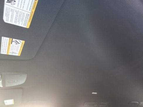 New 2026 Nissan Armada SL w/ Captain's Chari Seat Package image 19