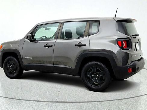 Used 2019 Jeep Renegade Sport AWD/4WD image 7