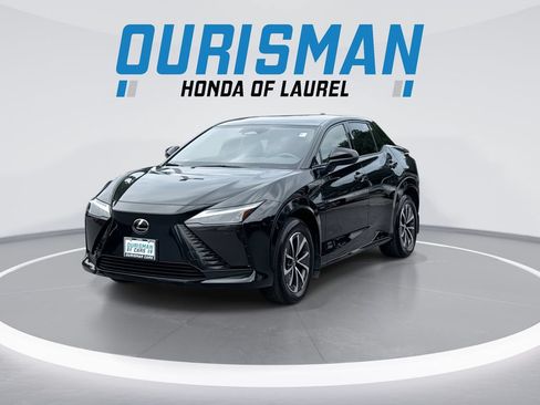 Used 2024 Lexus RZ 450e Premium w/ Technology Package AWD/4WD image 4