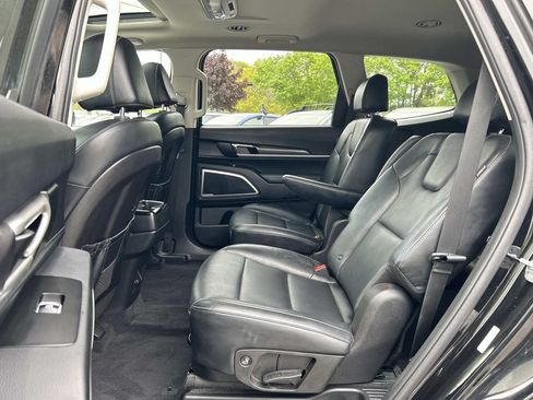 Certified 2023 Kia Telluride S w/ S Sunroof Package AWD/4WD image 11