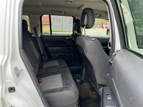 Used 2016 Jeep Patriot Sport w/ Power Value Group FWD image 21
