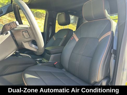 Used 2024 GMC Canyon AT4 w/ Canyon Safety Plus Package image 15