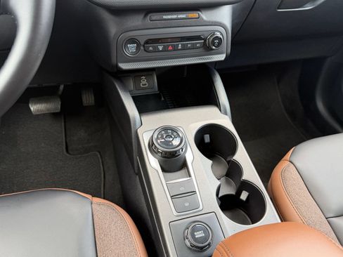 Used 2025 Ford Bronco Sport Outer Banks w/ Outer Banks Tech Package+ AWD/4WD image 29