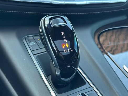 Certified 2024 Cadillac Escalade Sport Platinum image 32