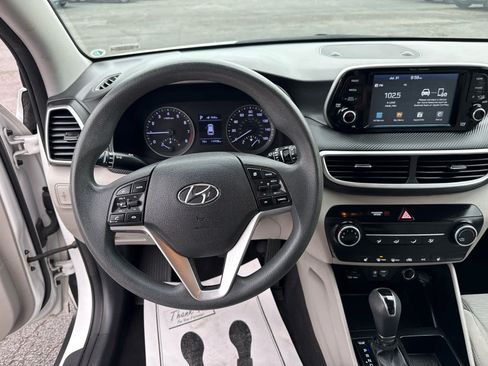 Used 2019 Hyundai Tucson Value FWD image 15