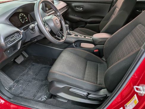 Used 2023 Honda HR-V Sport image 13