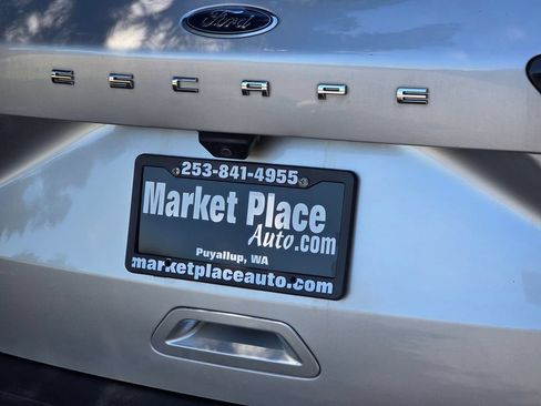 Used 2020 Ford Escape SE AWD/4WD image 16