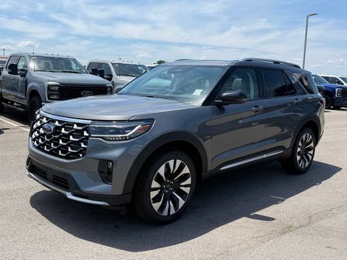 New 2026 Ford Explorer Platinum w/ LUX Leather Package AWD/4WD image 41