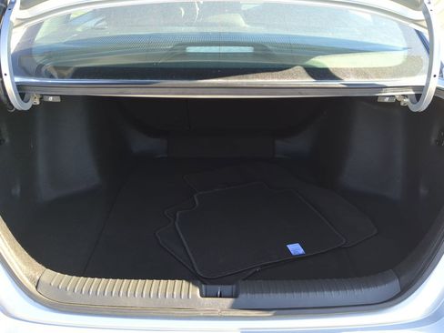 Used 2024 Honda Accord Sport image 29