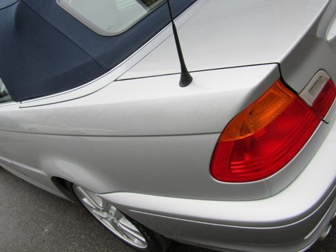 Used 2002 BMW 330Ci Convertible image 5