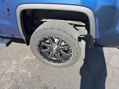 Used 2018 GMC Sierra 1500 SLT w/ SLT Premium Package image 26