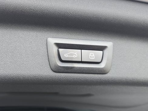 Certified 2025 MINI Cooper Countryman S w/ Comfort Package Max image 12