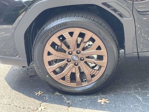 Used 2025 Subaru Forester Sport image 9