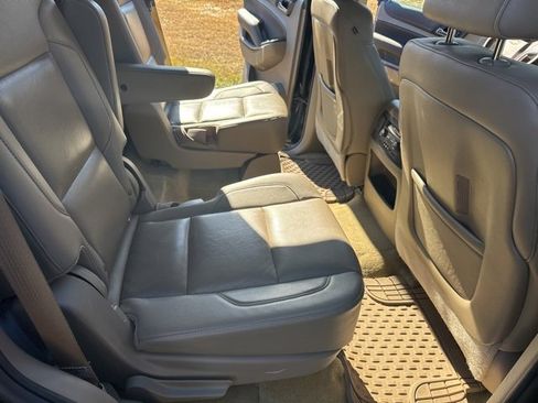 Used 2016 Chevrolet Tahoe LTZ image 32