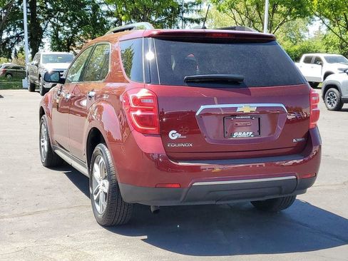 Used 2017 Chevrolet Equinox Premier w/ Enhanced Convenience Package FWD image 4