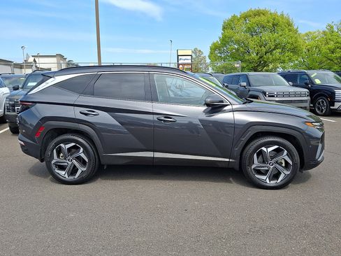 Certified 2023 Hyundai Tucson Limited AWD/4WD image 7