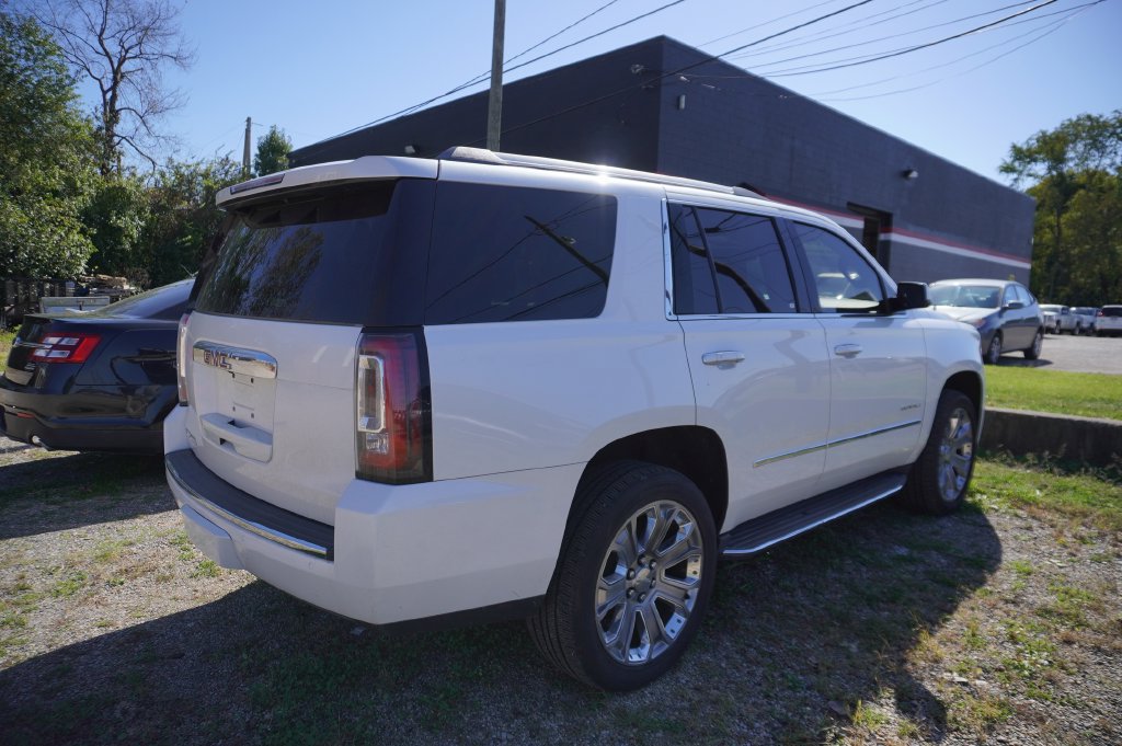 Used 2017 GMC Yukon Denali w/ Open Road Package AWD/4WD image 6