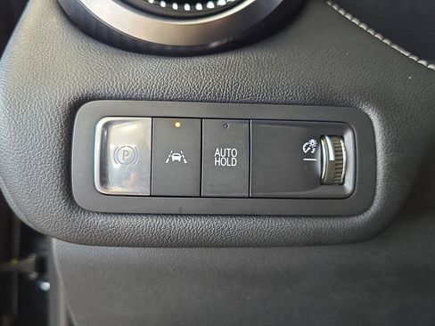 Used 2024 Chevrolet Blazer EV LT AWD/4WD image 25