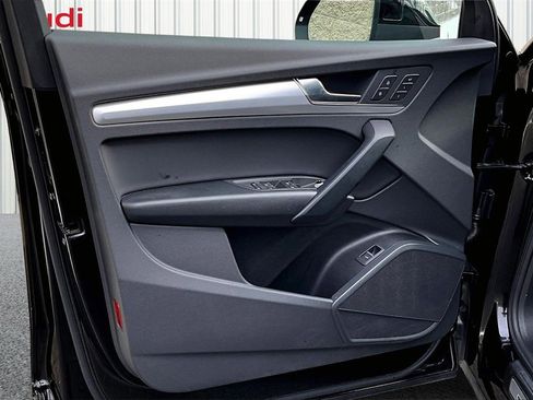 Used 2025 Audi Q5 2.0T Premium w/ Convenience Plus Package image 20