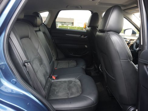 Used 2017 MAZDA CX-5 Touring w/ Preferred Equipment Package FWD image 25