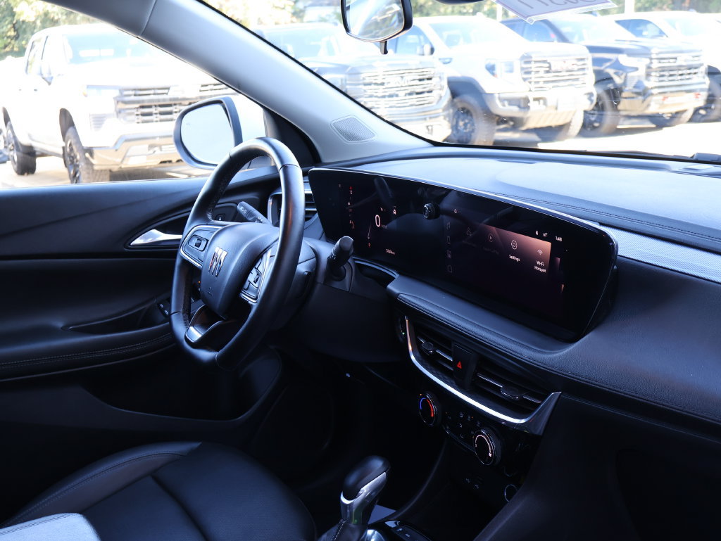 Used 2024 Buick Encore GX Sport Touring w/ Comfort Package AWD/4WD image 33