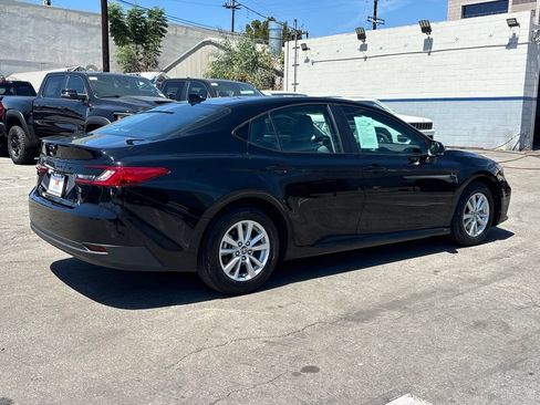 Used 2025 Toyota Camry LE FWD image 3