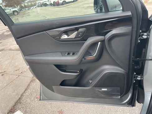New 2026 Chevrolet Blazer RS w/ LPO, Floor Liner Package image 32