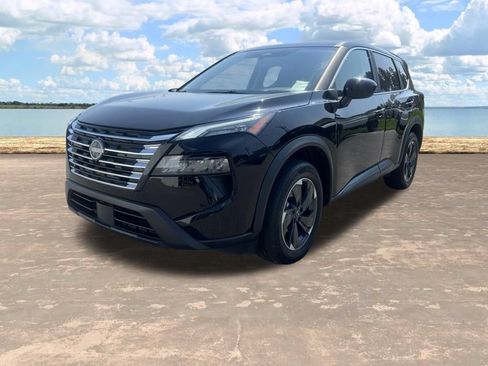 Used 2025 Nissan Rogue SV FWD image 11