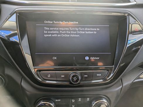 Used 2022 Chevrolet TrailBlazer LT w/ Convenience Package image 18