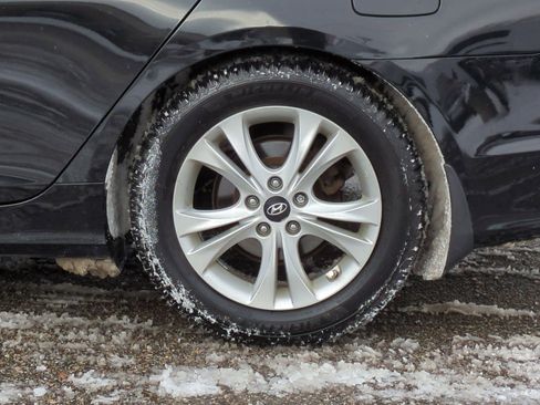 Used 2013 Hyundai Sonata Limited image 15