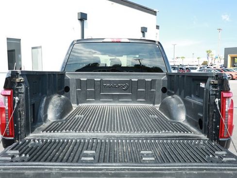 Used 2025 Ford F150 XLT w/ Equipment Group 301A Standard RWD image 8