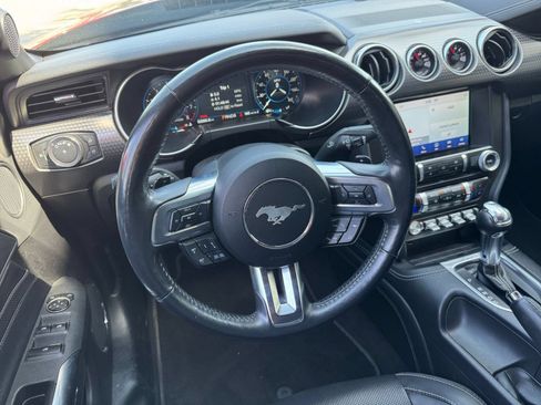 Used 2022 Ford Mustang GT Premium w/ GT Performance Package RWD image 28